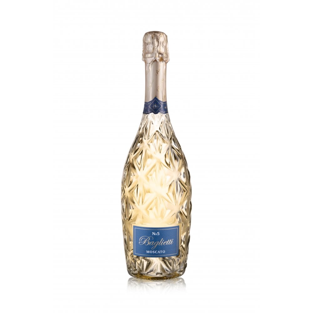 Baglietti Moscato White, Kosher wine, White wine, Italian white wine, perfect for wine gifting. Beautiful wine bottle for wine gifting. Kosher for Passover Wine at Arele's kosher wines and spirits.