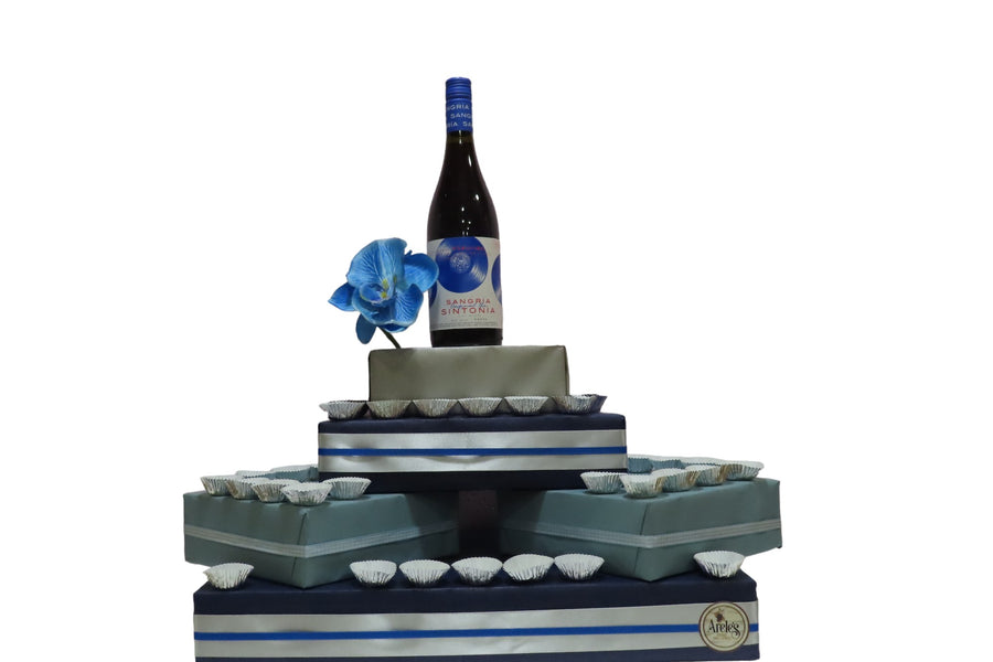 Kosher wine gift arrangement