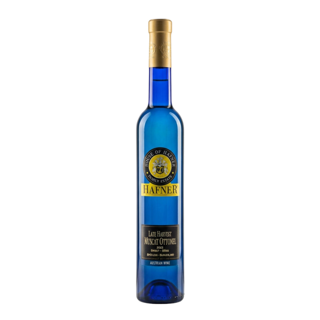 Hafner late harvest muscat - a sweet low alcohol white wine at Areles kosher wines