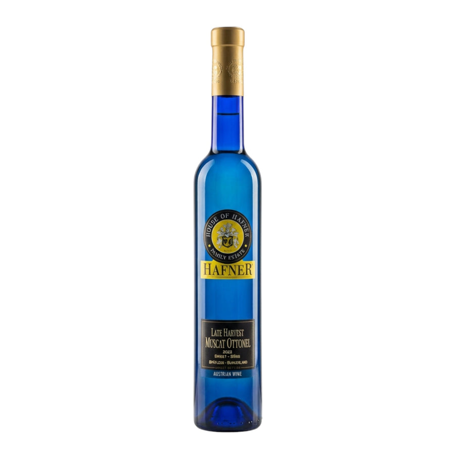 Hafner late harvest muscat - a sweet low alcohol white wine at Areles kosher wines