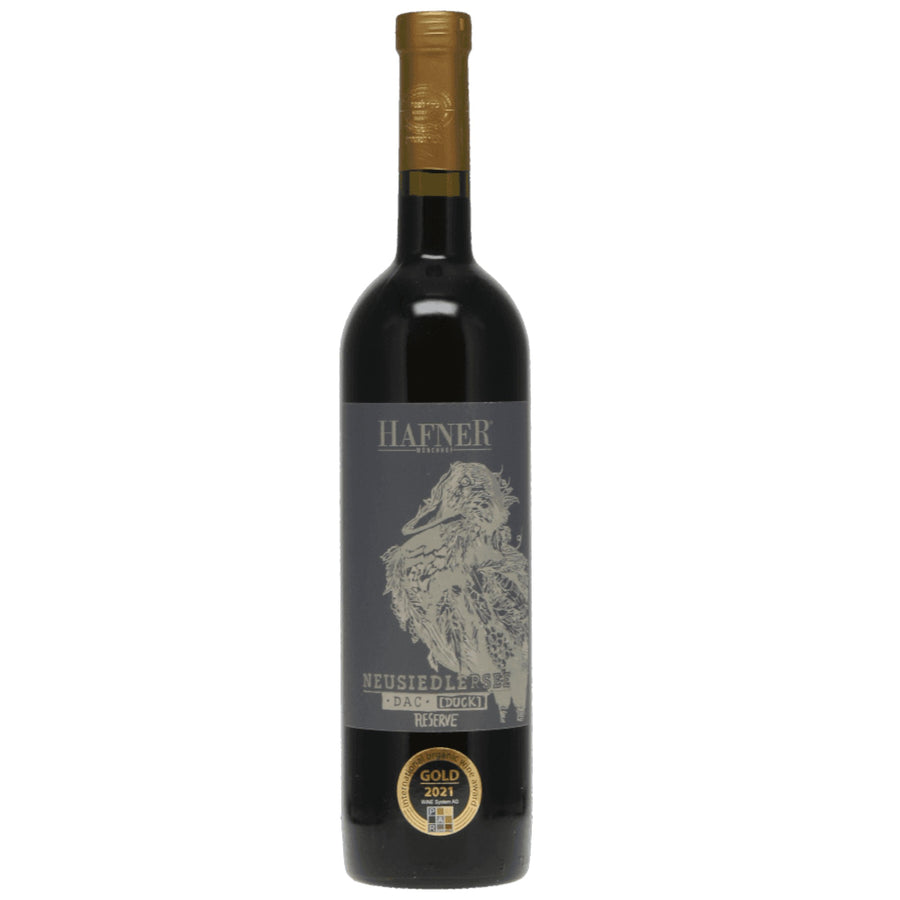 Bottle of Hafner Neusiedlersee DAC Reserve a dry red kosher wine from Austria